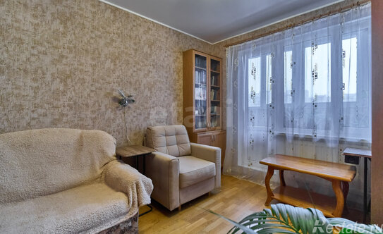 Продажа 2-комн квартиры на вторичном рынке Дунайский пр-кт