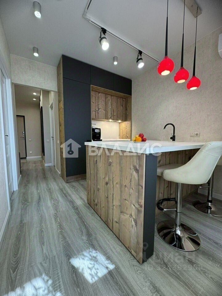 Продажа 1-комн квартиры на вторичном рынке проспект Маршала Блюхера, 9к1