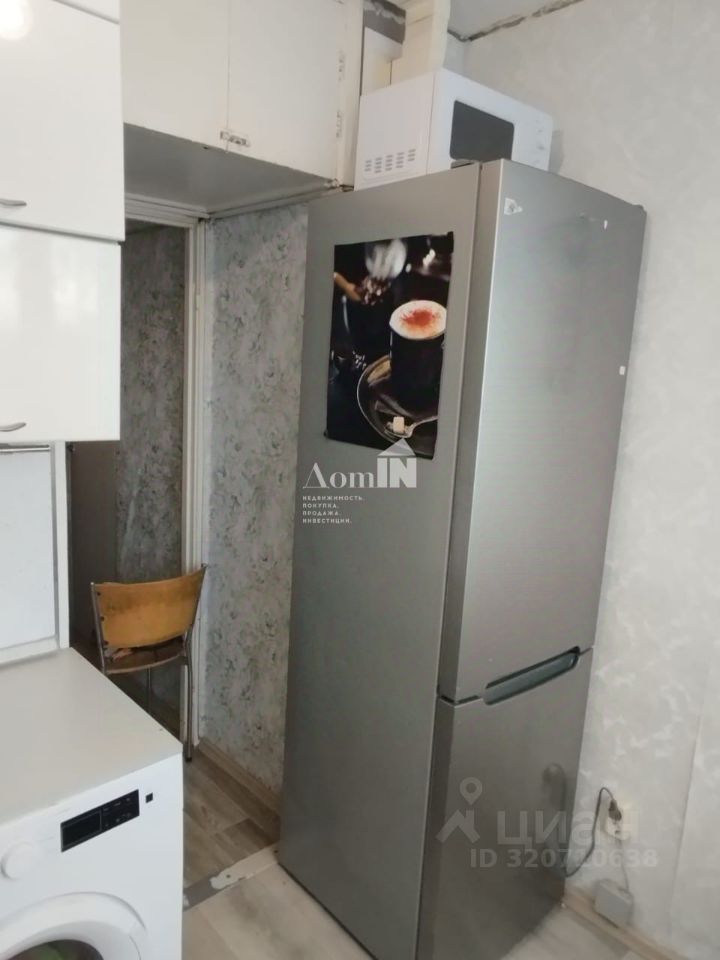 Продажа 3-комн квартиры на вторичном рынке Бухарестская улица, 78