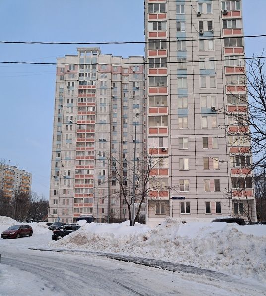 Продажа 1-комн квартиры на вторичном рынке Большая Академическая улица, 75К2