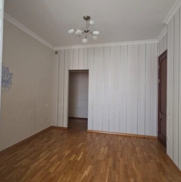 Продажа 5-комн квартиры на вторичном рынке Новокуркинское шоссе,  д. 35