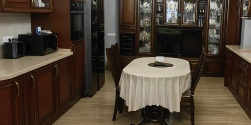 4-комн квартира улица Герасима Курина, 26