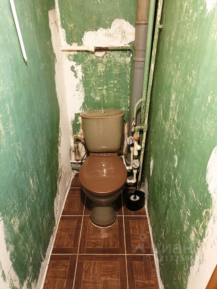 Продажа 3-комн квартиры на вторичном рынке Кириши, Молодежный бульвар, 22