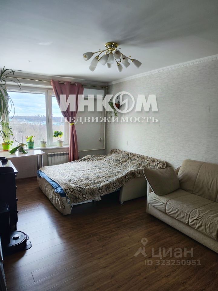 Продажа 2-комн квартиры на вторичном рынке улица Генерала Тюленева, 17