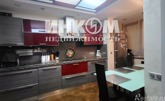 Продажа 4-комн квартиры на вторичном рынке ул Старокачаловская,  д. 4