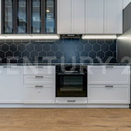 Продажа 3-комн квартиры на вторичном рынке Образцовая улица,  д. 5 к2