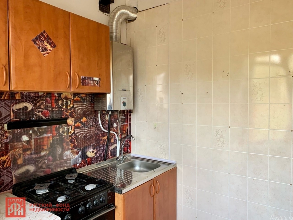 Продажа 3-комн квартиры на вторичном рынке Пушкин г., Саперная ул. ,  д. 10