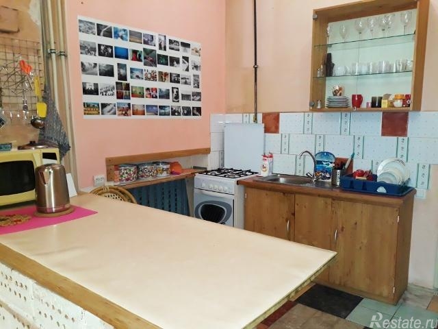Аренда 2-комн квартиры на вторичном рынке Каменноостровский пр-кт ,  д. 14