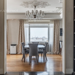 Продажа 4-комн квартиры на вторичном рынке Волховский переулок