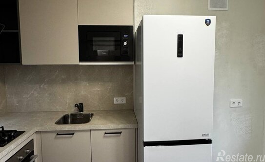 Продажа 2-комн квартиры на вторичном рынке улица Академика Комарова,  д. 18А