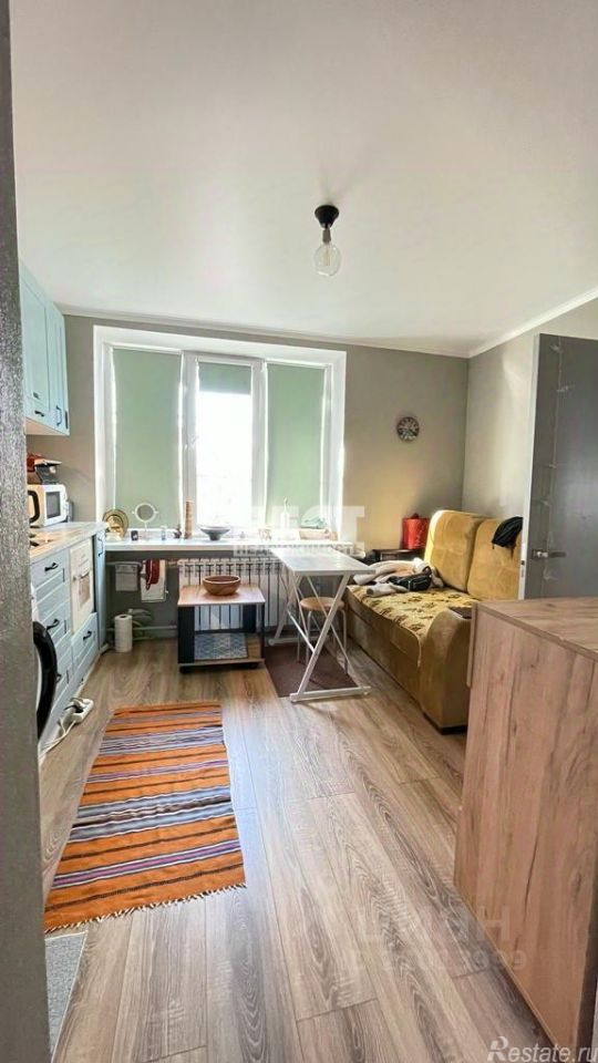 Продажа 1-комн квартиры на вторичном рынке Минусинская улица,  д. 11