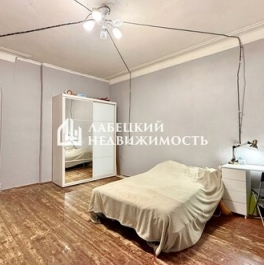 Продажа 2-комн квартиры на вторичном рынке Матвеевский пер,  д. 2в