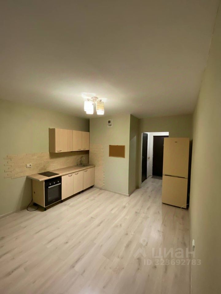 Продажа студии пос. Бугры, бульвар Воронцовский, 5к1