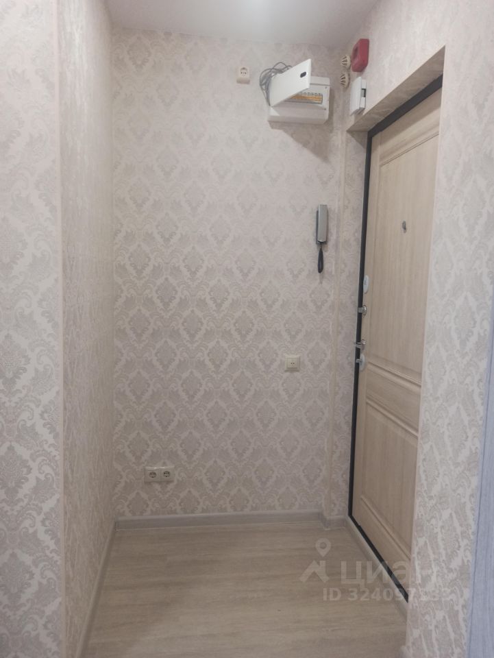 Продажа 1-комн квартиры на вторичном рынке улица Героев Панфиловцев, 12К1