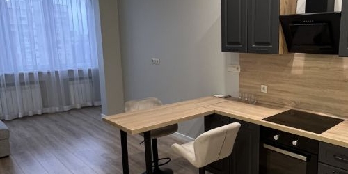 2-комн квартира Изумрудная улица, 18