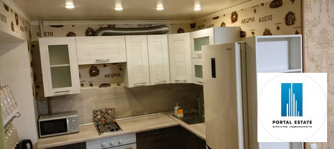 Продажа 2-комн квартиры на вторичном рынке Белоозерский, ул. Молодежная,  д. 7