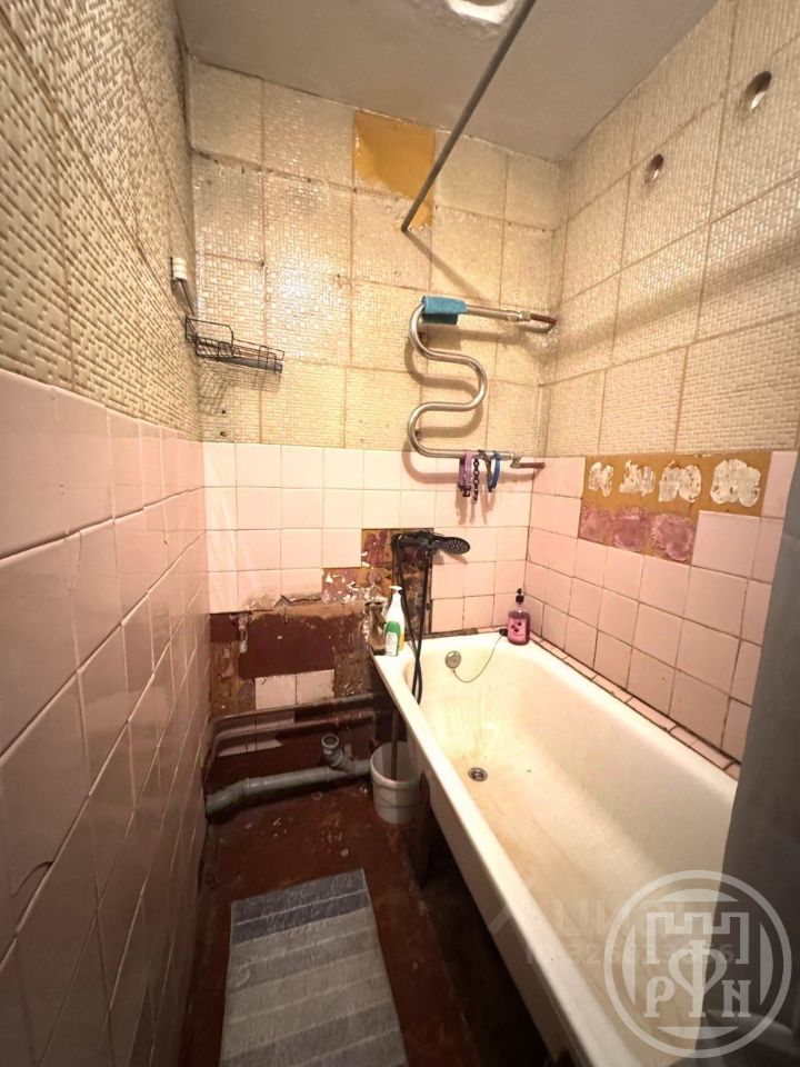 Продажа 2-комн квартиры на вторичном рынке Вырица городской поселок, улица Оредежская, 61