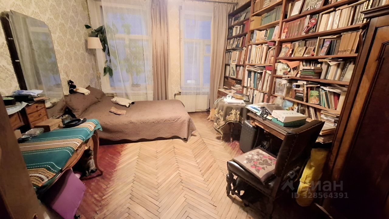 Продажа 3-комн квартиры на вторичном рынке проспект Малый Васильевского острова, 35