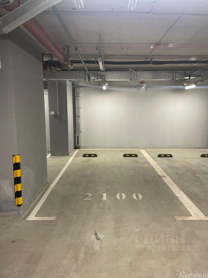 Аренда гаража Кастанаевская улица,  д. 66