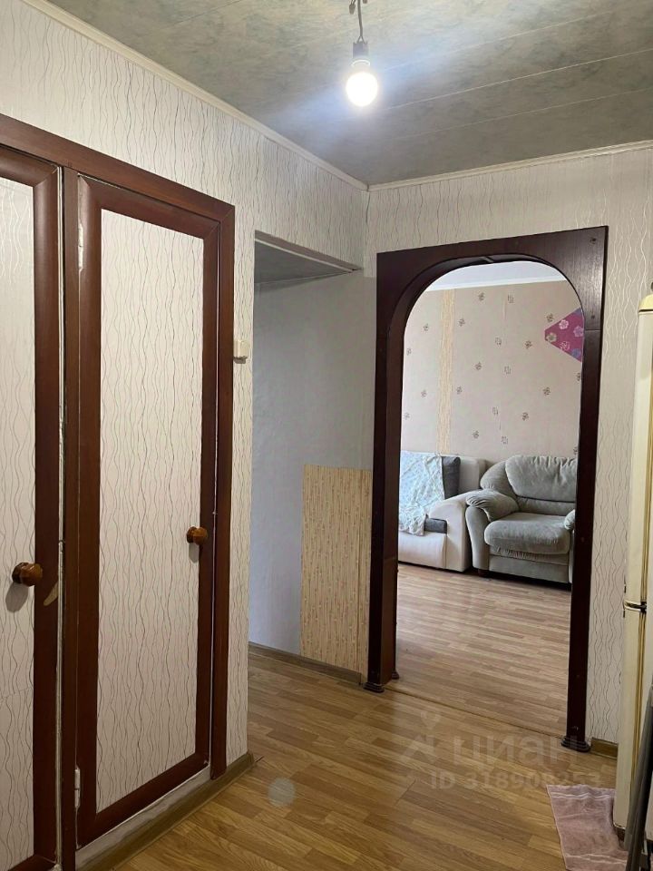 Продажа 3-комн квартиры на вторичном рынке Дедовск г., улица Красный Октябрь, 1