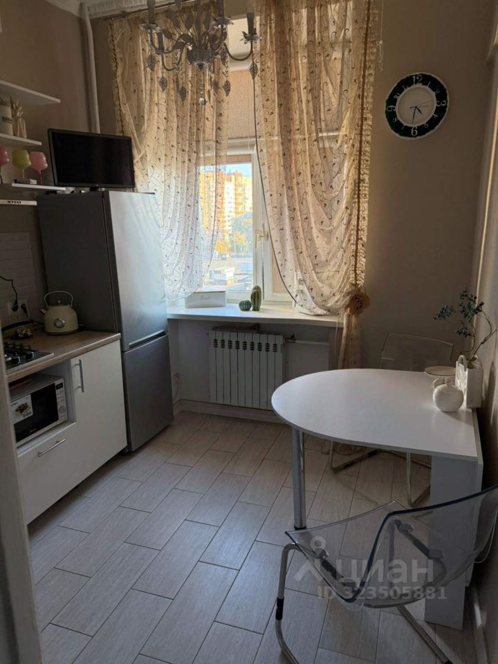 Продажа 1-комн квартиры на вторичном рынке Велозаводская улица, 11/1