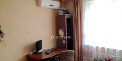 3-комн квартира Верхние Поля ул,  д. 18