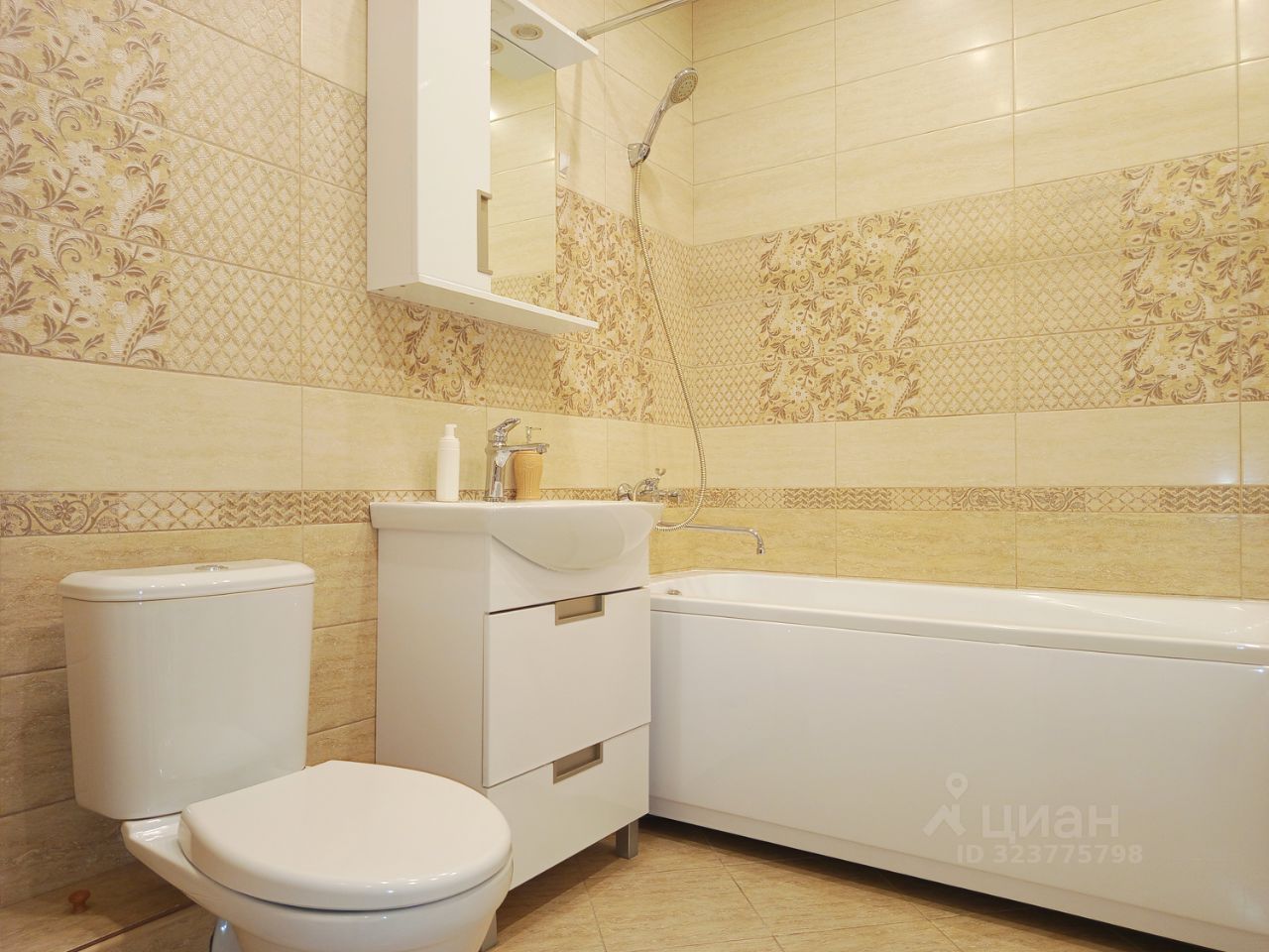 Аренда 1-комн квартиры на вторичном рынке пос. Шушары, Пулковское тер., улица Кокколевская, 7