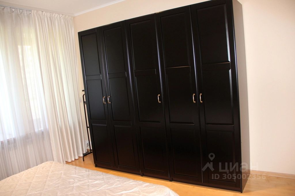 Продажа 5-комн квартиры на вторичном рынке улица Нахимова, 15