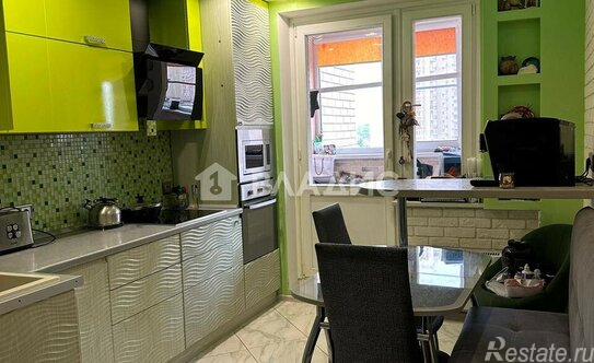 Продажа 2-комн квартиры на вторичном рынке Коломна, улица Добролюбова,  д. 8