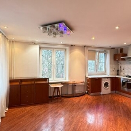 Продажа 1-комн квартиры на вторичном рынке Химки, ул Спартаковская,  д. 1