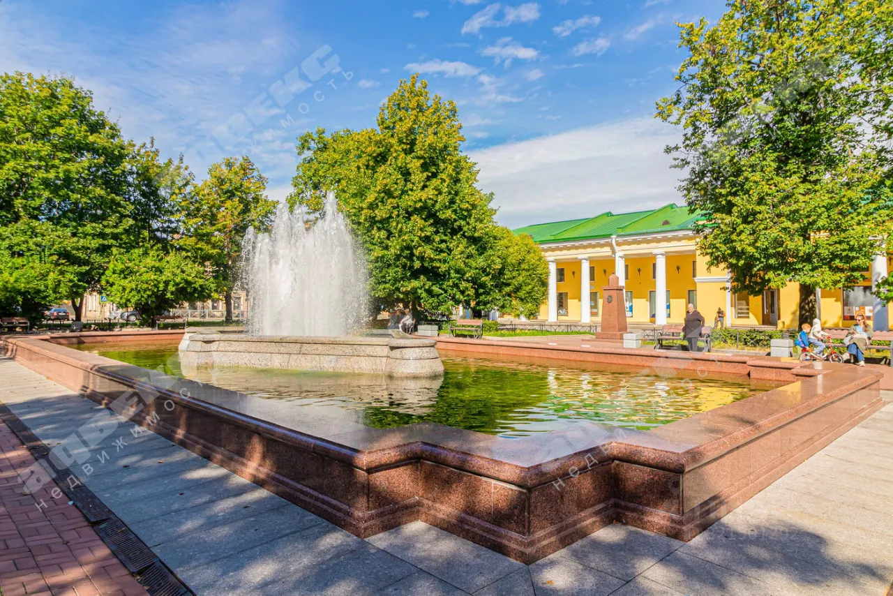 Продажа 3-комн квартиры на вторичном рынке Кронштадт, Советская улица, 45