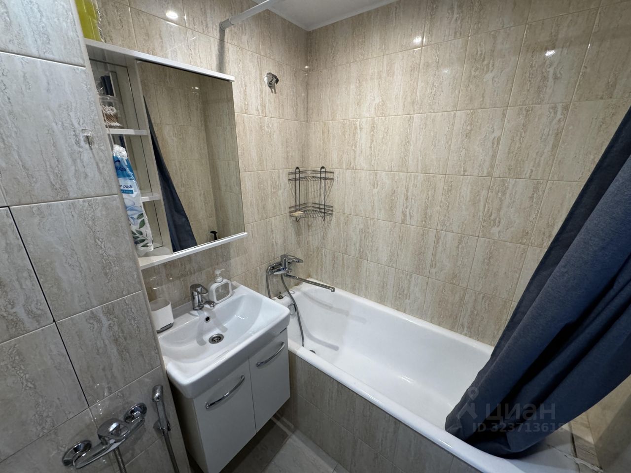 Аренда 1-комн квартиры на вторичном рынке Осенний бульвар, 8К1