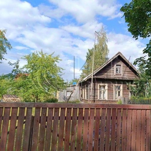 Коттедж/дом Лодейное поле, проспект Октябрьский, 46