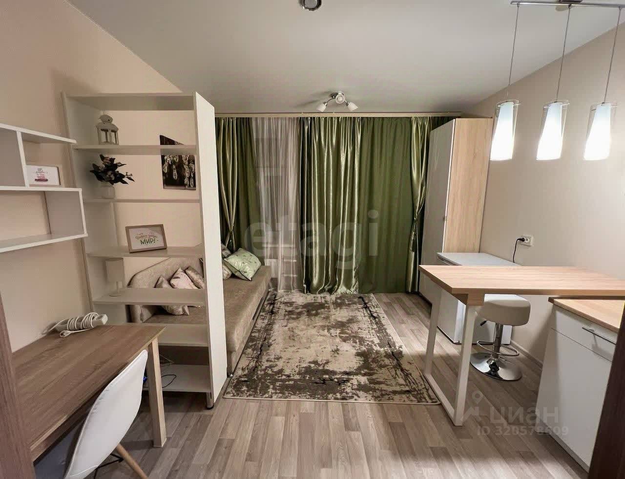 Продажа 3-комн квартиры на вторичном рынке улица Комсомола, 13