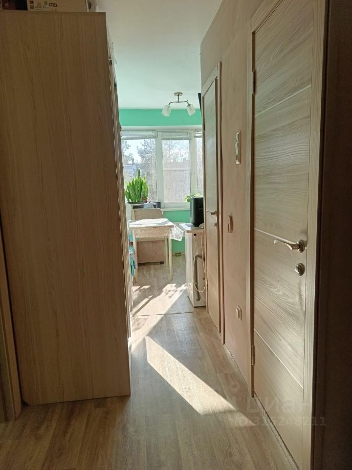 Продажа 1-комн квартиры на вторичном рынке пос. Новый Свет, 43