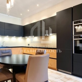 Продажа 1-комн квартиры на вторичном рынке Глухая Зеленина улица,  д. 6