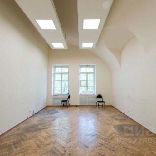 Офис ул Комсомола,  д. 1-3,  к. М