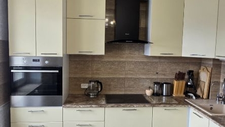 2-комн квартира Тельмана, улица Октябрьская, 3