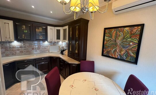 Продажа 4-комн квартиры на вторичном рынке ул Неглинная,  д. 16/2,  к. 3