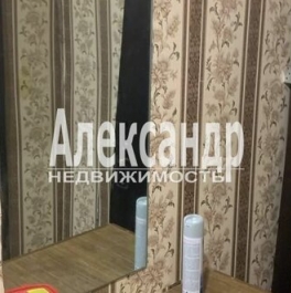 Продажа 1-комн квартиры на вторичном рынке Раздолье, ул Центральная,  д. 27