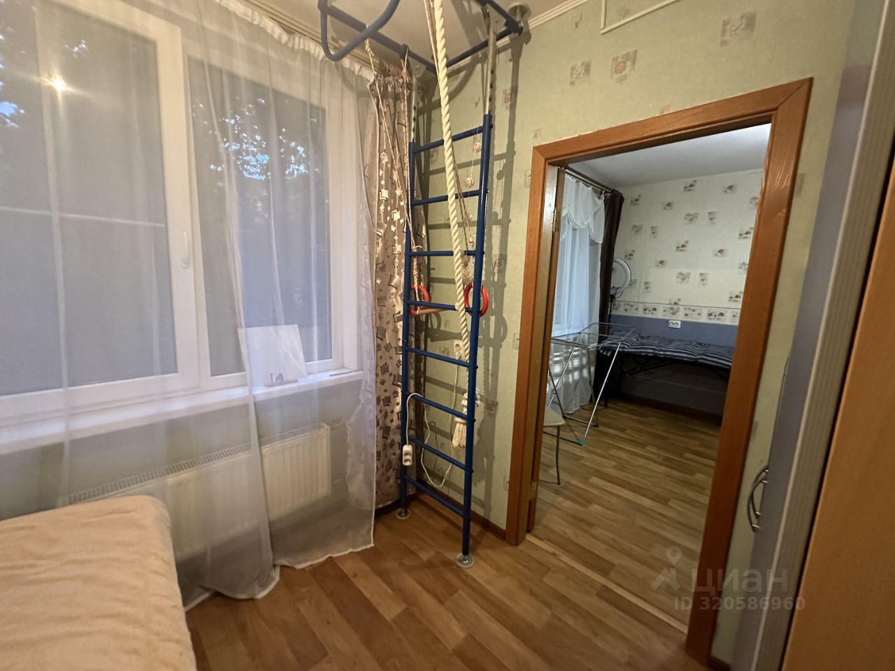 Продажа 3-комн квартиры на вторичном рынке проспект Славы, 11