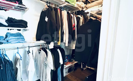 Продажа 2-комн квартиры на вторичном рынке улица Космонавта Волкова,  д. 25/2