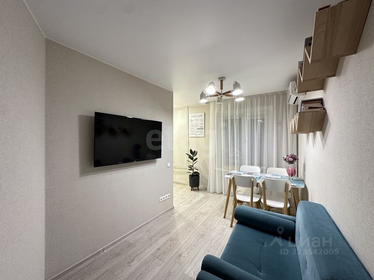 Продажа 3-комн квартиры на вторичном рынке улица Фомичевой, 3С1