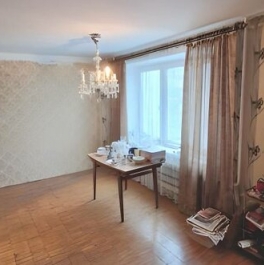 Продажа 3-комн квартиры на вторичном рынке Онежская ул,  д. 30