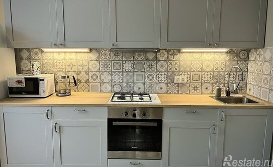 Продажа 2-комн квартиры на вторичном рынке Суворовский пр-кт,  д. 61