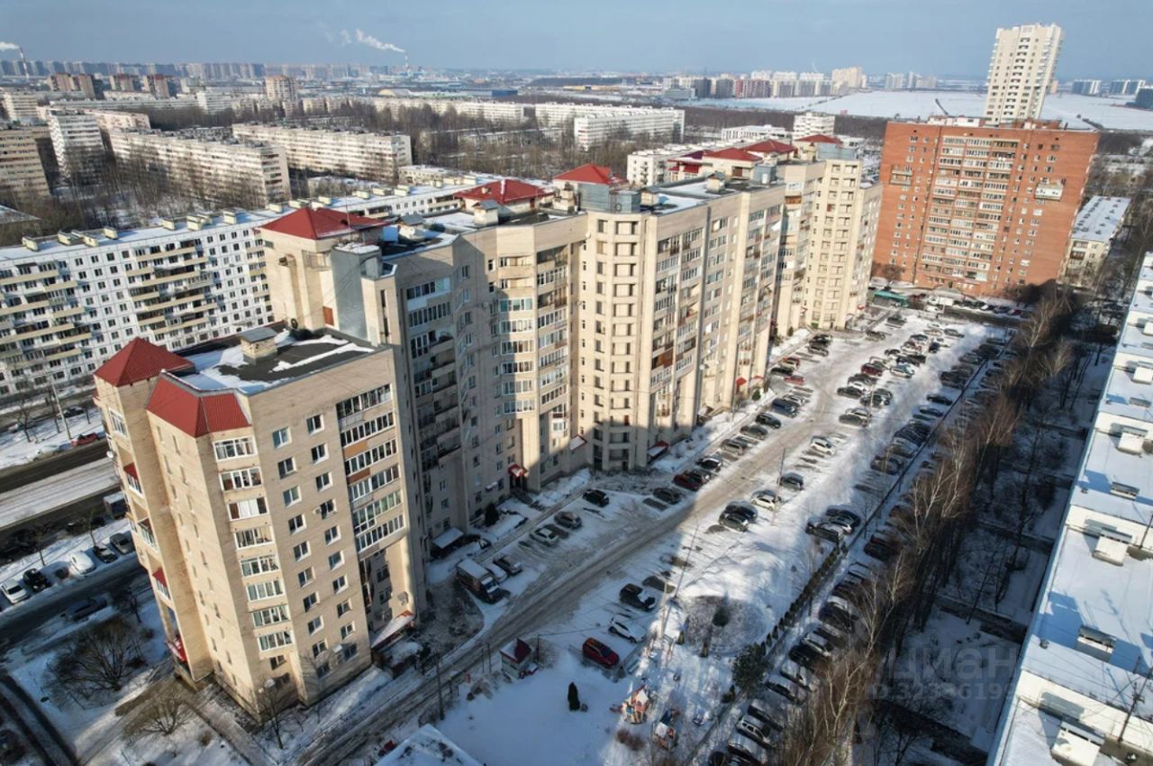 Продажа 2-комн квартиры на вторичном рынке Светлановский проспект, 115к1