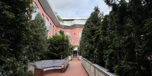 3-комн квартира Парголовский переулок, 8