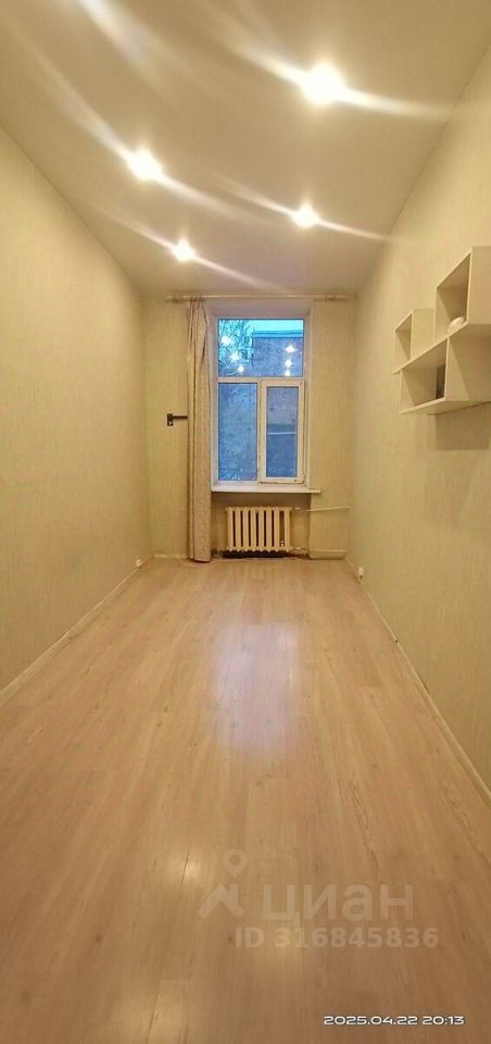 Продажа комнаты Загородный проспект, 42