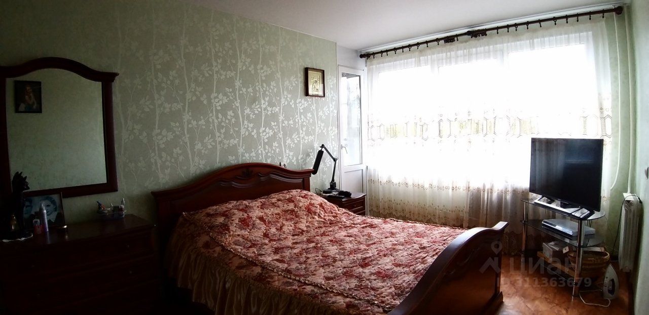 Продажа 3-комн квартиры на вторичном рынке д. Лесколово, улица Красноборская, 59