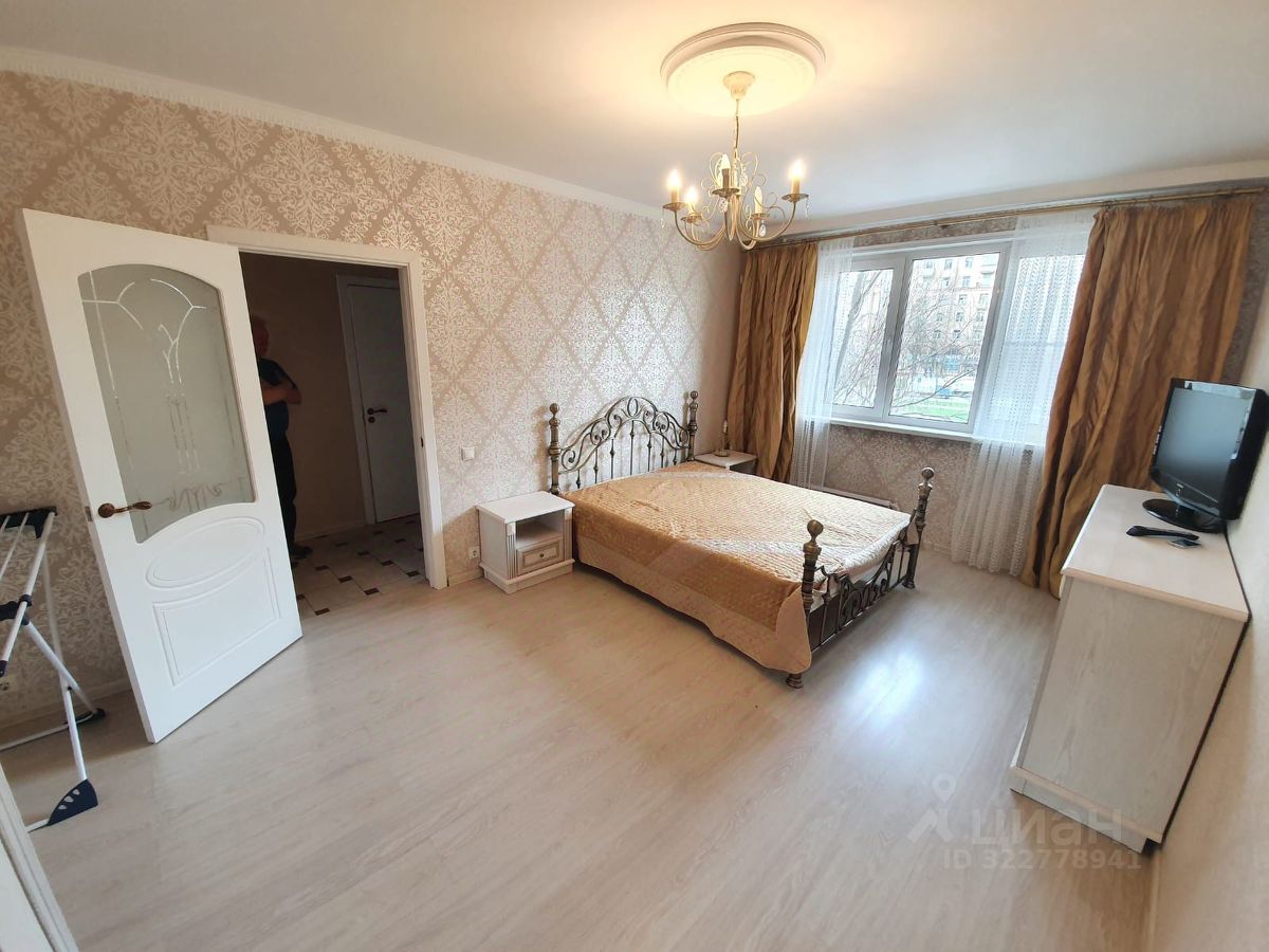 Продажа 1-комн квартиры на вторичном рынке улица Трофимова, 32К1